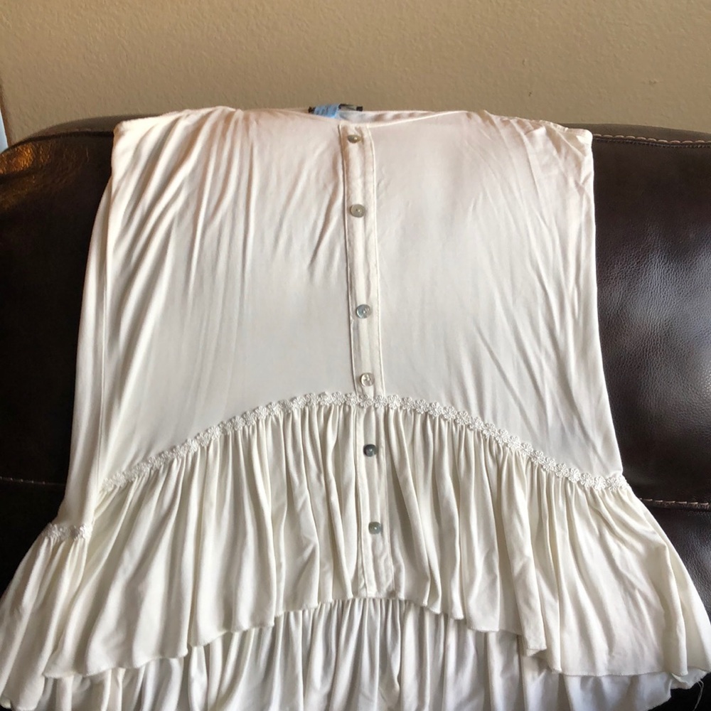 Cream tank